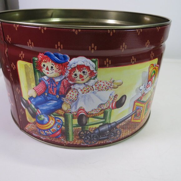 Childhood Memories Tom Sturgis Pretzels 14 oz Metal Tin Empty - Picture 2 of 12